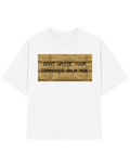 Don't Waste Your Diamonds On A Hoe | T-shirt